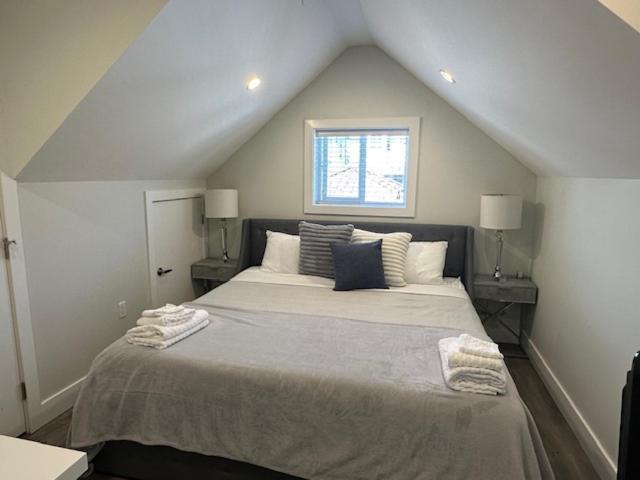 Bright And Cozy Modern Home In Vancouver - Central To Yvr-Downtown - Free Private Parking Exterior photo